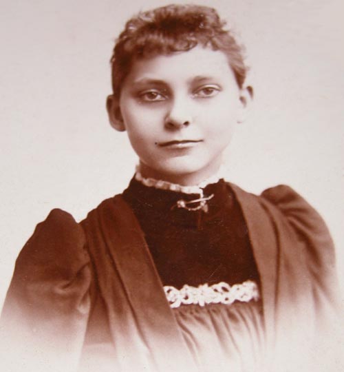 Caroline Block